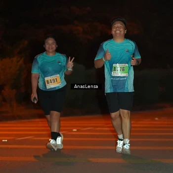 Runner Photo 8806023