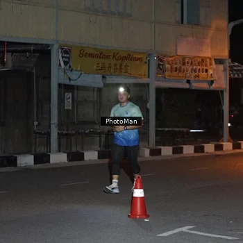 Runner Photo 8806053