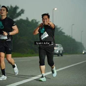 Runner Photo 8806069