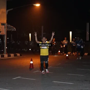 Runner Photo 8806077