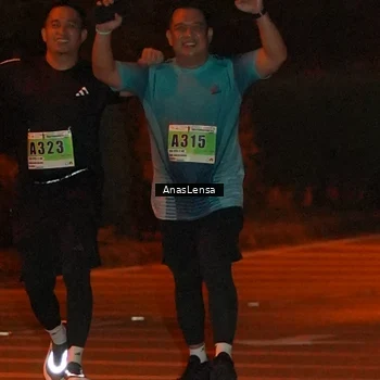 Runner Photo 8806085