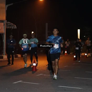 Runner Photo 8806089