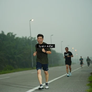 Runner Photo 8806093