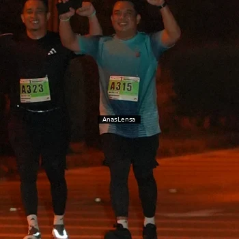 Runner Photo 8806097