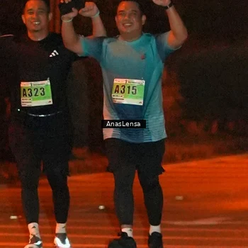 Runner Photo 8806098