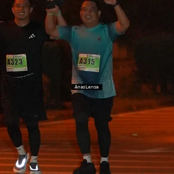 Runner Photo 8806116