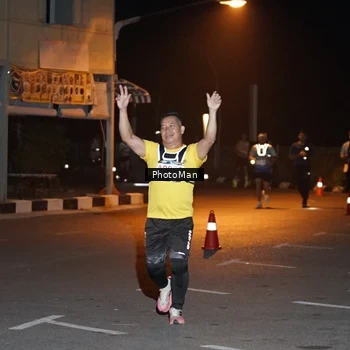 Runner Photo 8806117