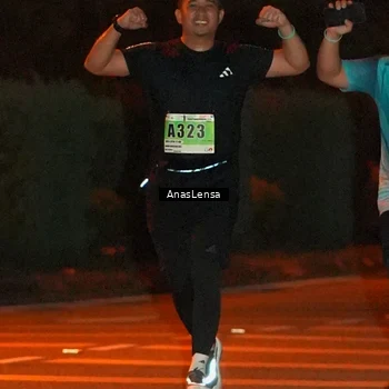Runner Photo 8806132