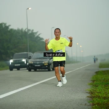Runner Photo 8806157