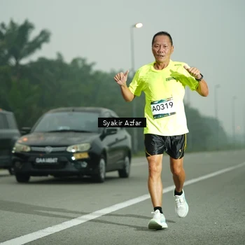 Runner Photo 8806172