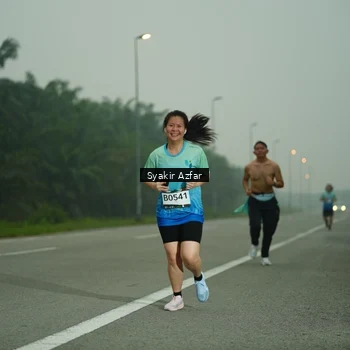 Runner Photo 8806211