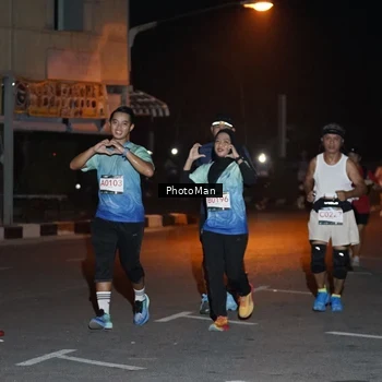 Runner Photo 8806268