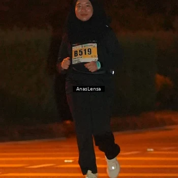 Runner Photo 8806272
