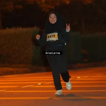 Runner Photo 8806275