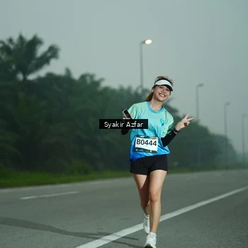 Runner Photo 8806330