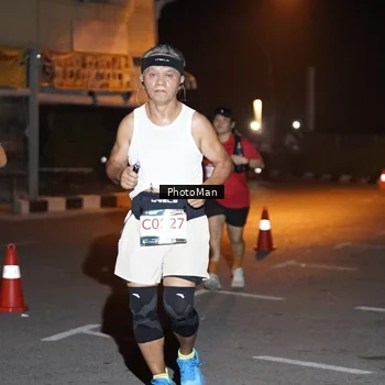 Runner Photo 8806331