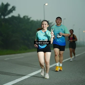 Runner Photo 8806340