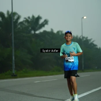Runner Photo 8806352