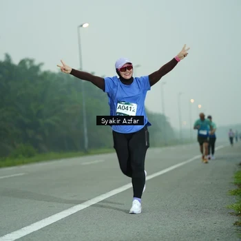 Runner Photo 8806381