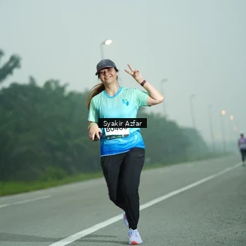 Runner Photo 8806390