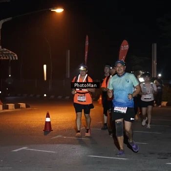 Runner Photo 8806408