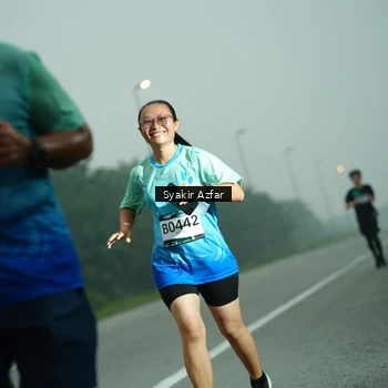 Runner Photo 8806416