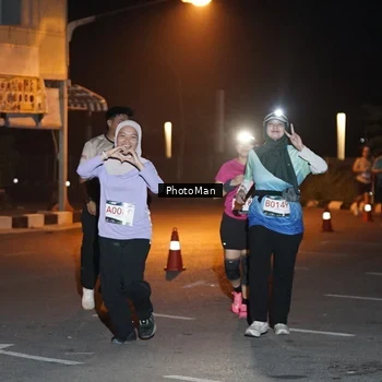 Runner Photo 8806441