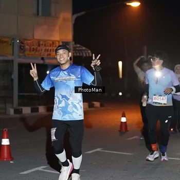 Runner Photo 8806449