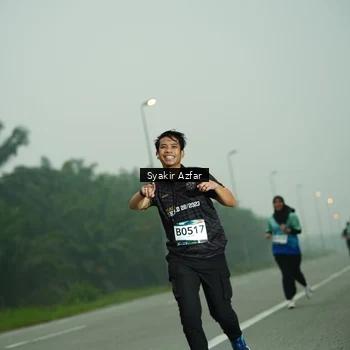 Runner Photo 8806502