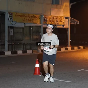 Runner Photo 8806517