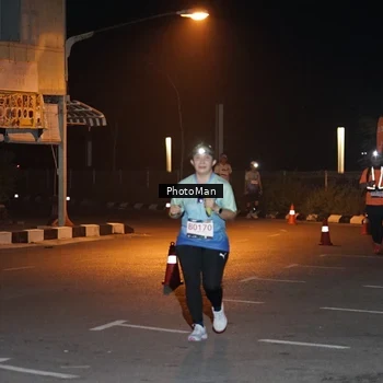 Runner Photo 8806538