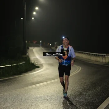 Runner Photo 8806701