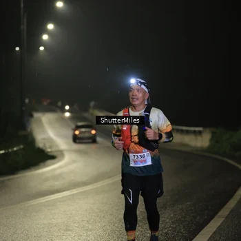 Runner Photo 8806816