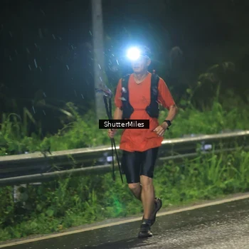 Runner Photo 8807073