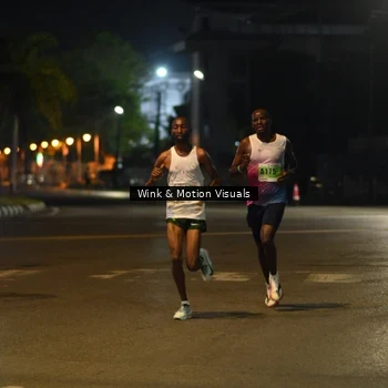 Runner Photo 8807347