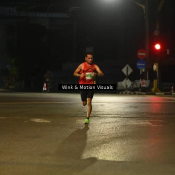 Runner Photo 8807391