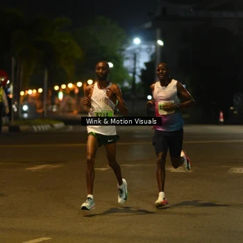 Runner Photo 8807398