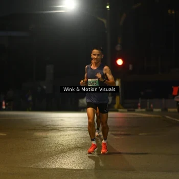 Runner Photo 8807899