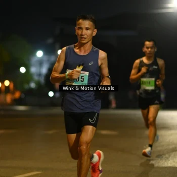 Runner Photo 8807923