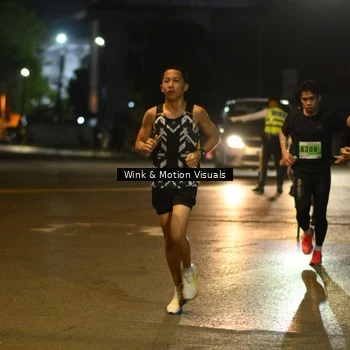 Runner Photo 8807990