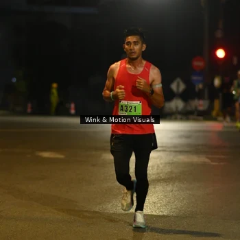 Runner Photo 8808001