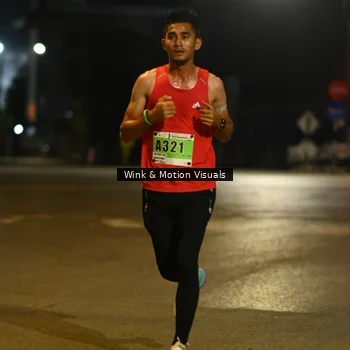 Runner Photo 8808002