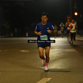 Runner Photo 8808073