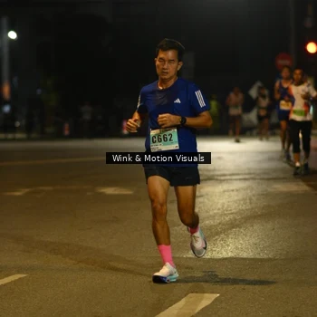 Runner Photo 8808075