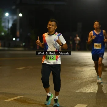 Runner Photo 8808082