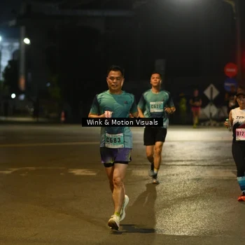 Runner Photo 8808115