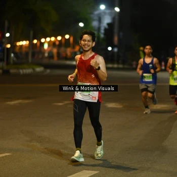 Runner Photo 8808287