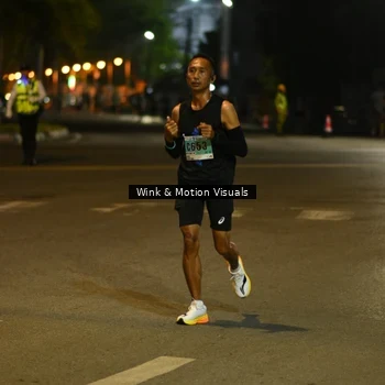 Runner Photo 8808306