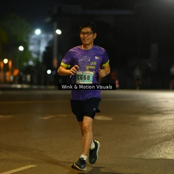 Runner Photo 8808321