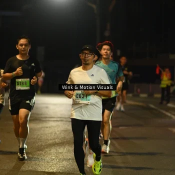 Runner Photo 8808366